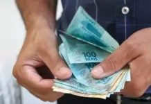 13º salário: veja como calcular o valor e quando o dinheiro cai na conta