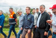 Canoas apresenta obras de proteção contra cheias ao governo federal Canoas apresenta obras de proteção contra cheias ao governo federal