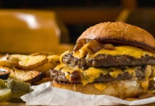 Concorrente do McDonald’s no Brasil fecha 300 lojas nos após crise