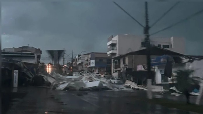 o tornado em Rio Bonito do Iguaçuno PR
