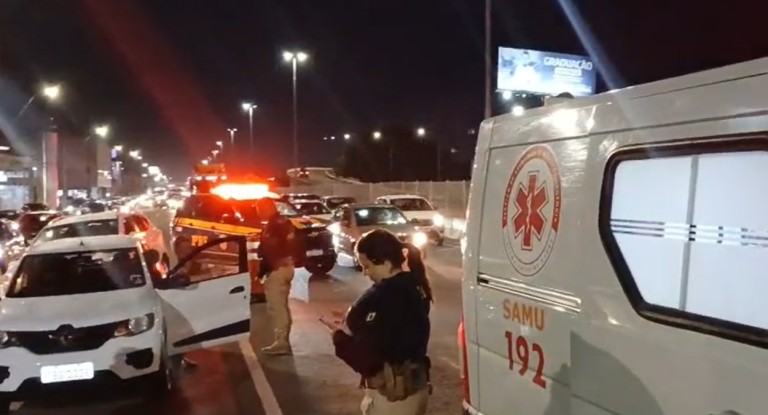 Imagem do acidente na BR-116 em Canoas