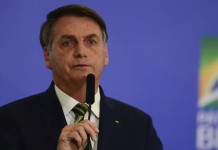 na foto, bolsonaro preso