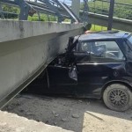 passarela que caiu sobre o carro no rio de janeiro