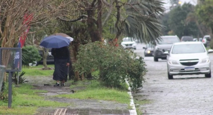 Ciclone preocupa moradores de Canoas, mas há sinais de que o fenômeno pode perder força nos próximos dias