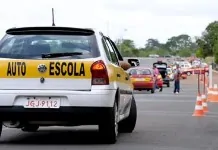 CNH sem autoescola: diretor do Detran alerta que tirar a carteira pode ficar quase impossível com nova lei CNH sem autoescola: diretor do Detran alerta que tirar a carteira pode ficar quase impossível com nova lei