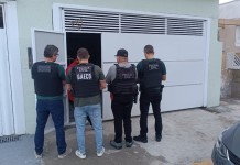 os funcionários que foram presos após desviar milhões