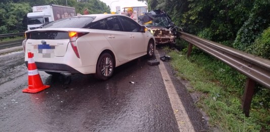 Homem morre em acidente entre três carros e caminhão na BR-386 em Nova Santa Rita