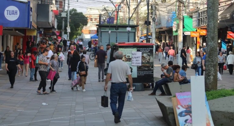 IBGE revela: estes são os nomes e sobrenomes mais populares do Brasil no Censo 2022 — veja se o seu está na lista!