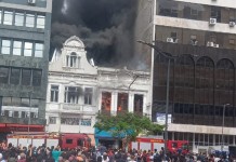Saiba como começou incêndio no Centro de Porto Alegre na foto, incendio em porto alegre
