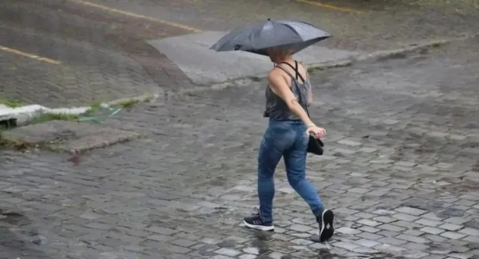 Ciclone extratropical: Rio Grande do Sul deve ter volumes acima de 150 mm, alerta Inmet