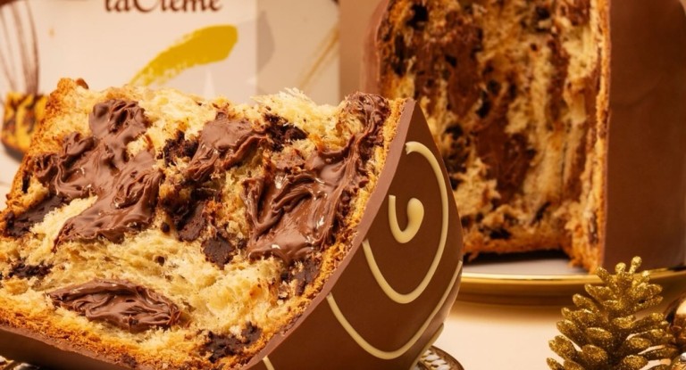 foto mostra um panetone da cacau show