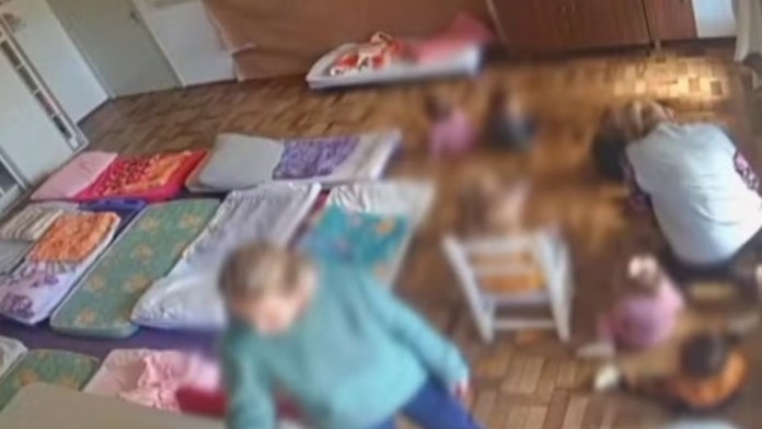 A professora que agrediu criança e foi afastada