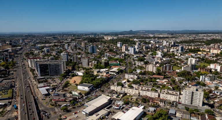 Programa Compra Assisitida garante moradia para 1.648 famílias atingidas pela enchente em Canoas