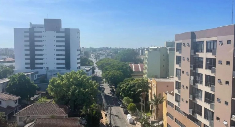 na foto, tempo em canoas