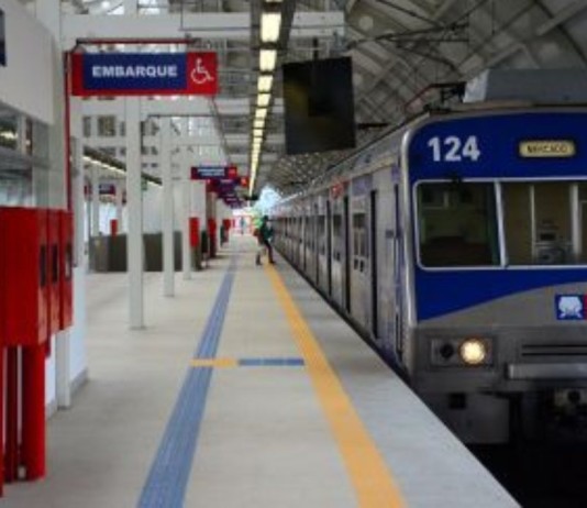 trem da trensurb em canoas