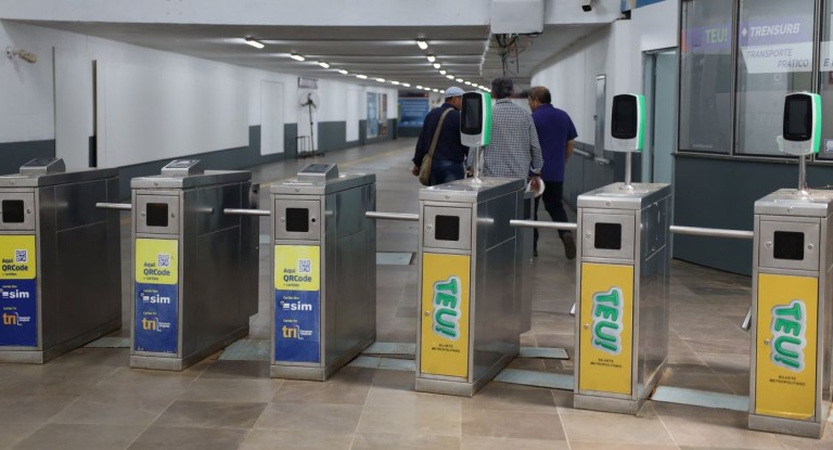 trensurb funcionamento