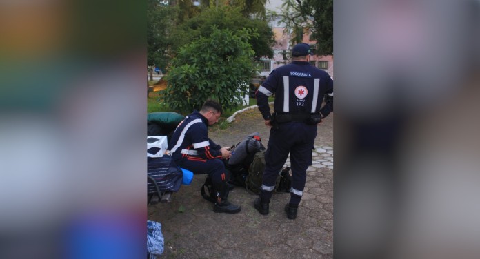 Prefeitura de Canoas leva voluntários para apoiar na reconstrução de cidade atingida por tornado no Paraná