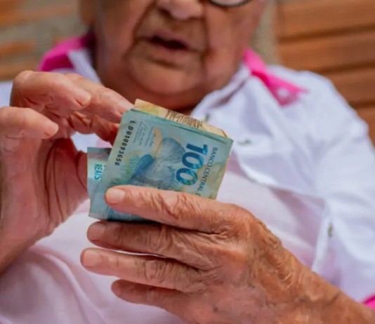 Acréscimo de 25% na aposentadoria do INSS: quem tem direito e como solicitar Acréscimo de 25% na aposentadoria do INSS: quem tem direito e como solicitar