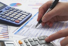 Bancos oferecem descontos para renegociar dívidas no fim de ano, veja se o seu está na lista Bancos oferecem descontos para renegociar dívidas no fim de ano, veja se o seu está na lista