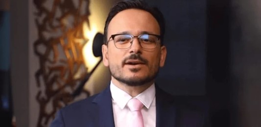 Professor de Direito é indiciado por 24 crimes sexuais no RS