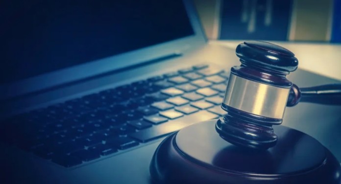 Se uma empresa vai à falência, como ficam os direitos trabalhistas?