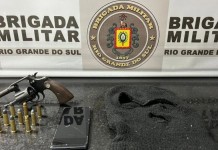 Adolescente de 17 anos é morto durante confronto armado com a Brigada Militar os materiais que foram apreendidos com o adolescente morto em abordagem
