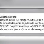 Pela primeira vez, Defesa Civil emite alerta vermelho de tempestade em celulares de moradores no RS alerta vermelho defesa civil rs