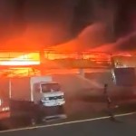 Ceasa é atingida por incêndio de grandes proporções e causa apreensão durante a madrugada Ceasa é atingida por incêndio de grandes proporções na zona norte do Rio de Janeiro