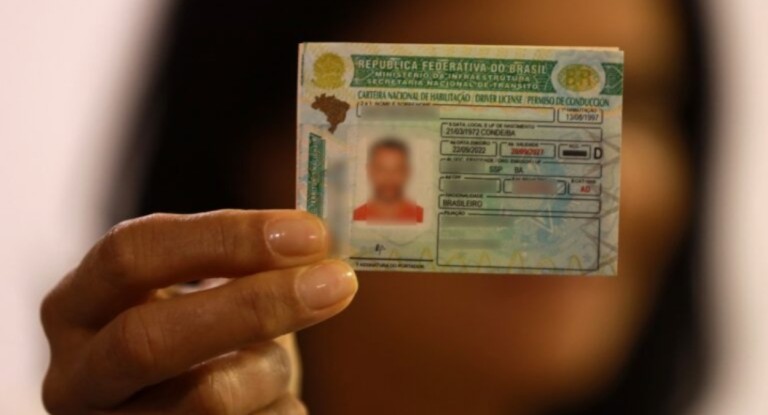 CNH do Brasil: novo aplicativo do governo permite fazer documento sem sair de casa