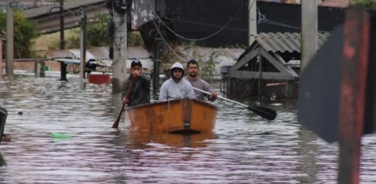 Compra assistida em Canoas beneficia mais 358 famílias e ultrapassa marca de 2 mil contemplados; veja lista Compra assistida em Canoas beneficia mais 358 famílias e ultrapassa marca de 2 mil contemplados; veja lista