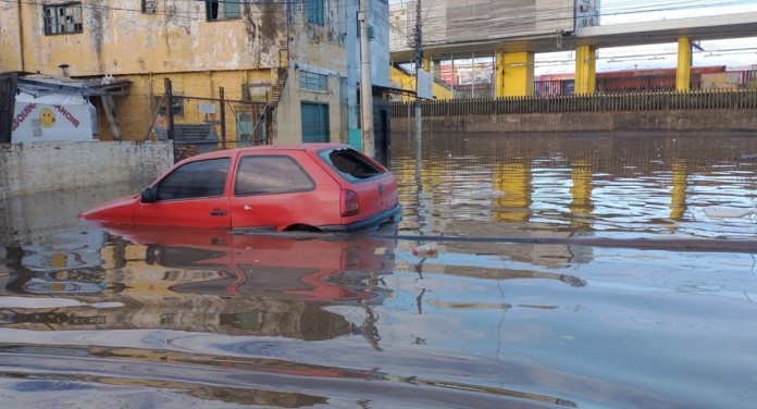 Pesquisadores afirmam que eventos climáticos deverão ser cada vez mais frequentes e extremos no RS