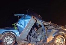 Família morta dentro de carro