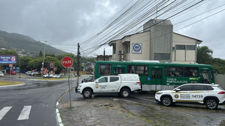 Ocorrência do homem baleado dentro de ônibus em Poro Alegre