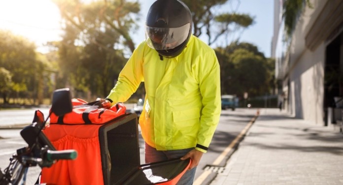 o entregador que teve a punição