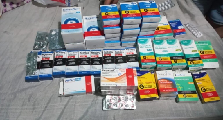 Mulher é presa suspeita de envenenar marido três vezes em Pelotas