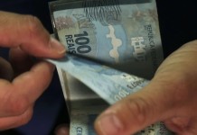 Usuários sem conta na Caixa podem receber até R$ 1.621 em 2026 Usuários sem conta na Caixa podem receber até R$ 1.621 em 2026