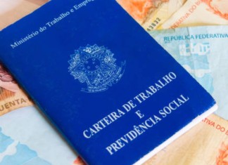 Como o bônus mensal de R$300 para trabalhadores com carteira assinada já começou em 2026 e o que muda para os assalariados.