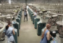 Gigante de roupas diz “tchau, tchau” ao Brasil e leva produção para outro país Gigante de roupas diz "tchau, tchau" ao Brasil e leva produção para outro país