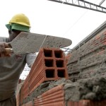 Gigante da construção abre mais de 40 vagas de trabalho em Canoas e Porto Alegre