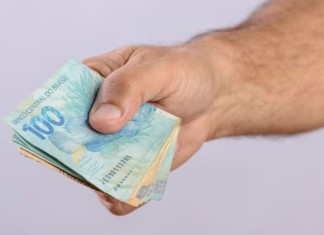 Saiba quando serão liberados os R$ 200 do Pé-de-Meia