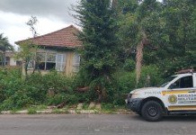 Corpo é encontrado dentro de casa abandonada em Canoas