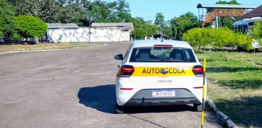 Detran substitui baliza por novo teste eliminatório para a CNH em 2026, avaliando habilidades práticas de direção no trânsito real.