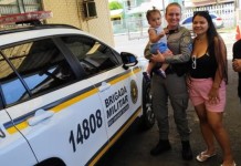 policial salva bebê canoas