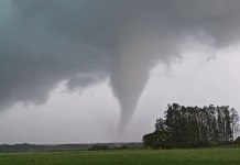 Defesa Civil confirma novo tornado no RS após estragos durante temporal em cidade gaúcha Defesa Civil confirma novo tornado no RS após estragos durante temporal em cidade gaúcha