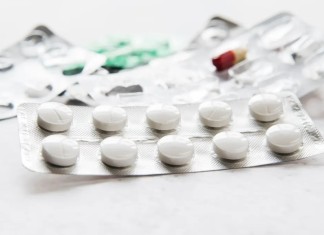 Medicamento experimental contra HIV promete revolucionar tratamento de idosos