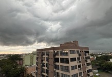 Tempo fecha de repente: alerta de chuva intensa em Canoas preocupa moradores