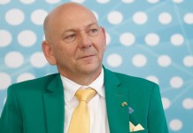 Justiça toma decisão contra Luciano Hang e impede propaganda da Havan com personagem famoso Justiça toma decisão contra Luciano Hang e impede propaganda da Havan com personagem famoso