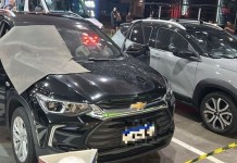 Homem é morto a tiros em posto de combustível Homem é morto a tiros em posto de combustível