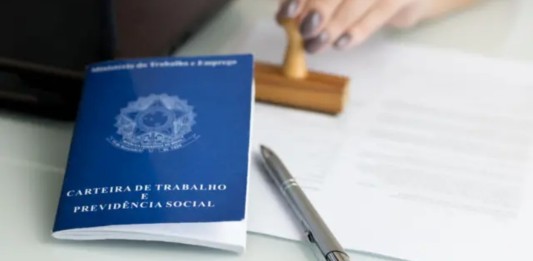 Justiça decide e vigilante que ganhou atestado médico é demitido por justa causa após postar foto em churrasco