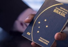 Passaporte: emissão é suspensa no RS e causa impacto em quem precisa do documento